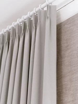 Pinch Pleat Curtains4